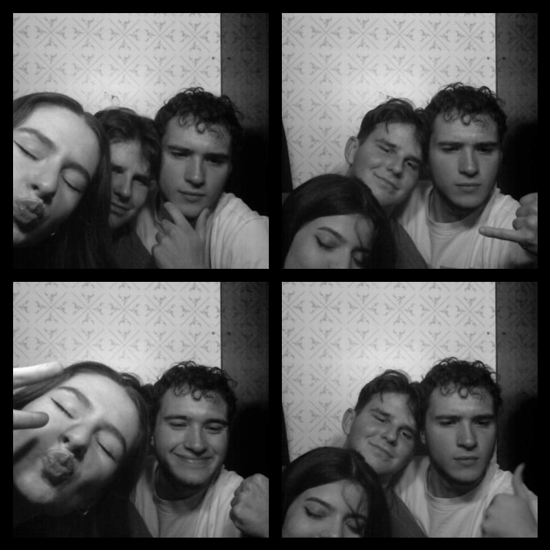 Photomat 19.03.2022 22:23:33