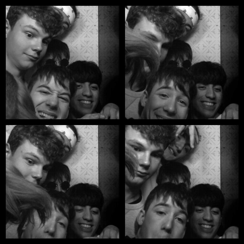 Photomat 19.03.2022 22:25:06