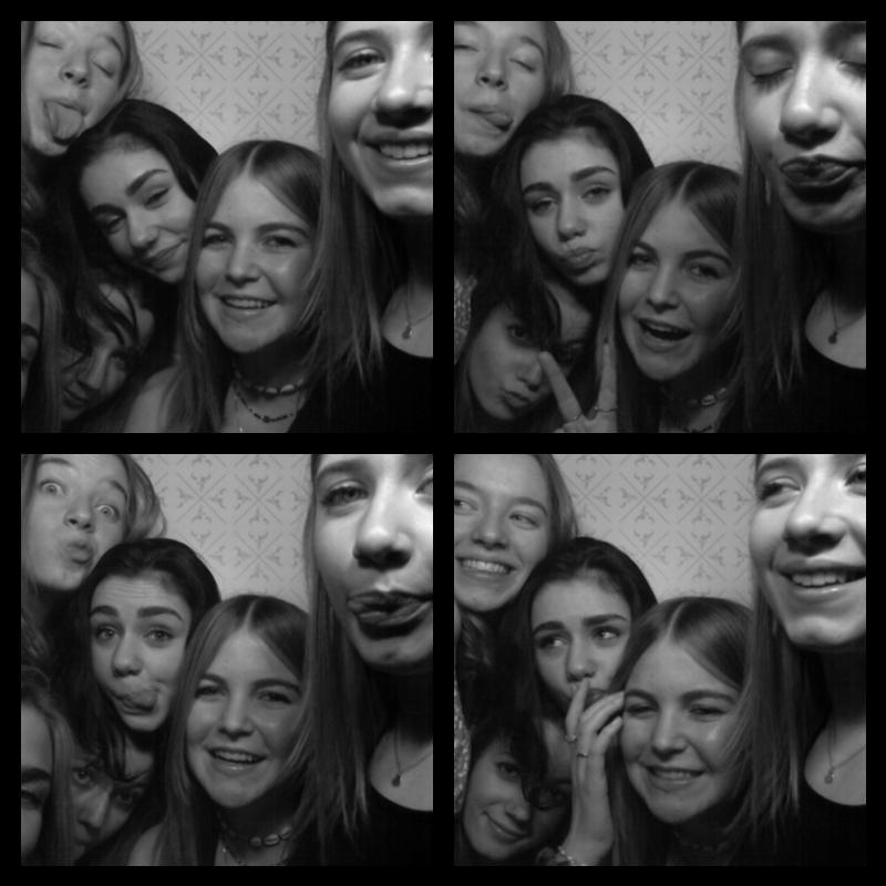 Photomat 19.03.2022 22:33:56