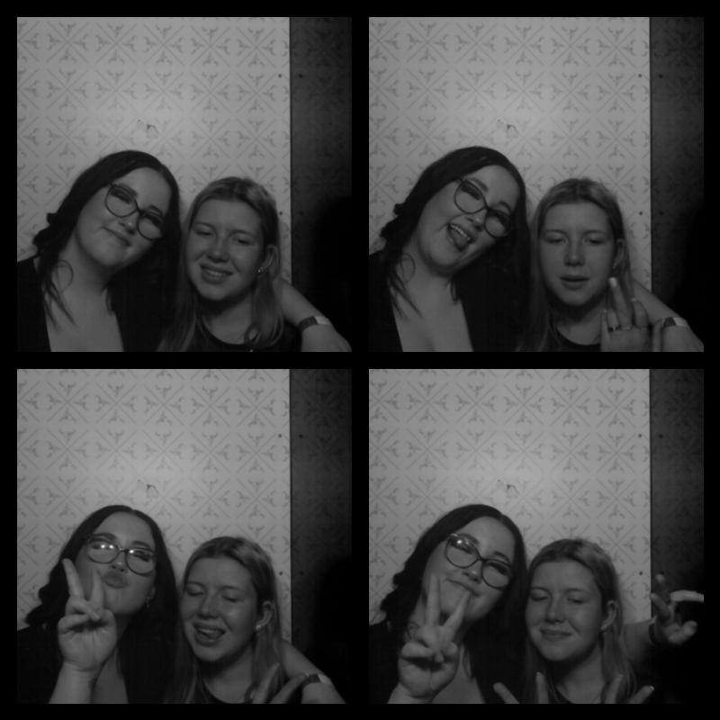 Photomat 19.03.2022 22:58:24