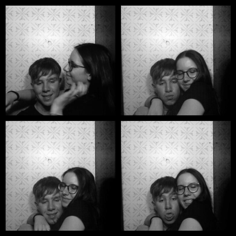 Photomat 19.03.2022 23:57:19