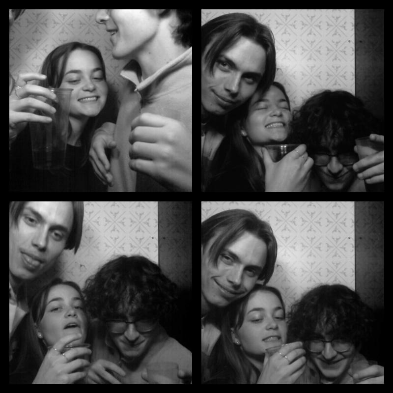 Photomat 19.03.2022 23:59:26