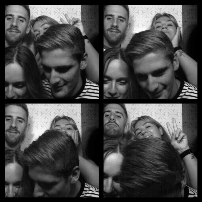 Photomat 09.10.2022 00:16:14