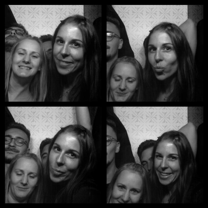 Photomat 09.10.2022 01:11:29