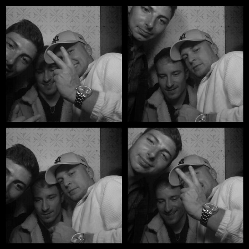 Photomat 09.10.2022 01:18:06