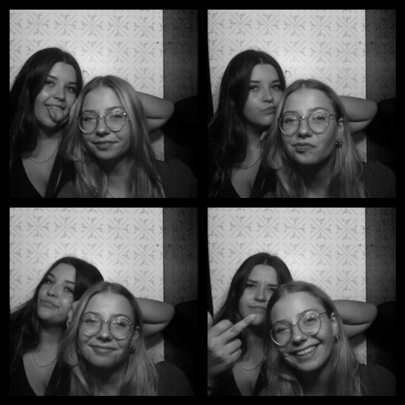 Photomat 15.10.2022 22:22:52