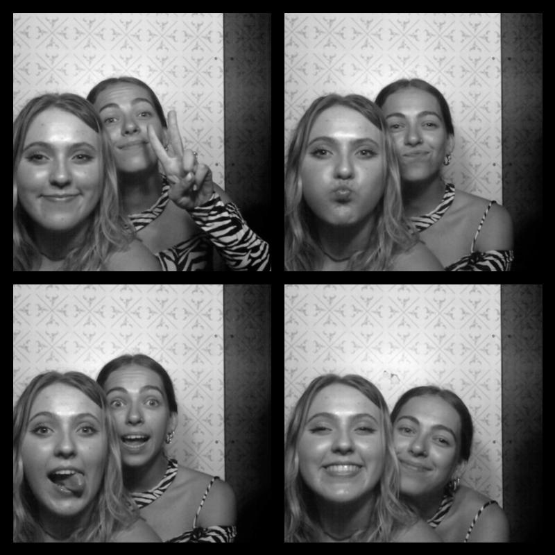 Photomat 15.10.2022 22:52:04