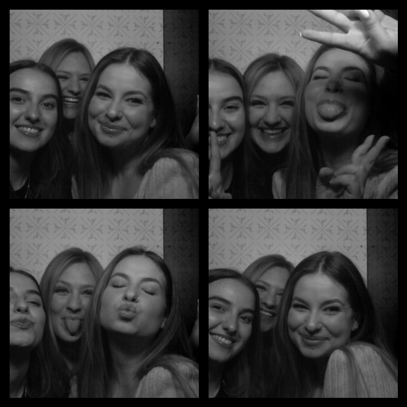 Photomat 22.01.2023 00:08:29