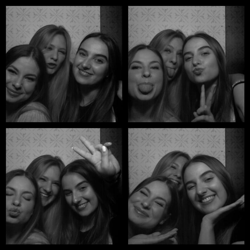 Photomat 22.01.2023 00:10:06