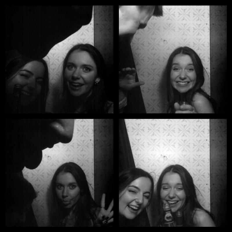 Photomat 22.01.2023 00:59:44