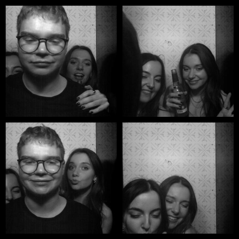 Photomat 22.01.2023 01:00:19