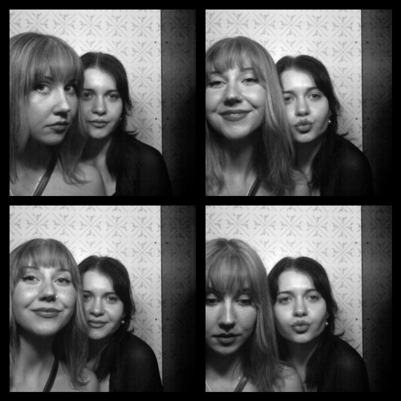 Photomat 03.03.2023 23:34:56