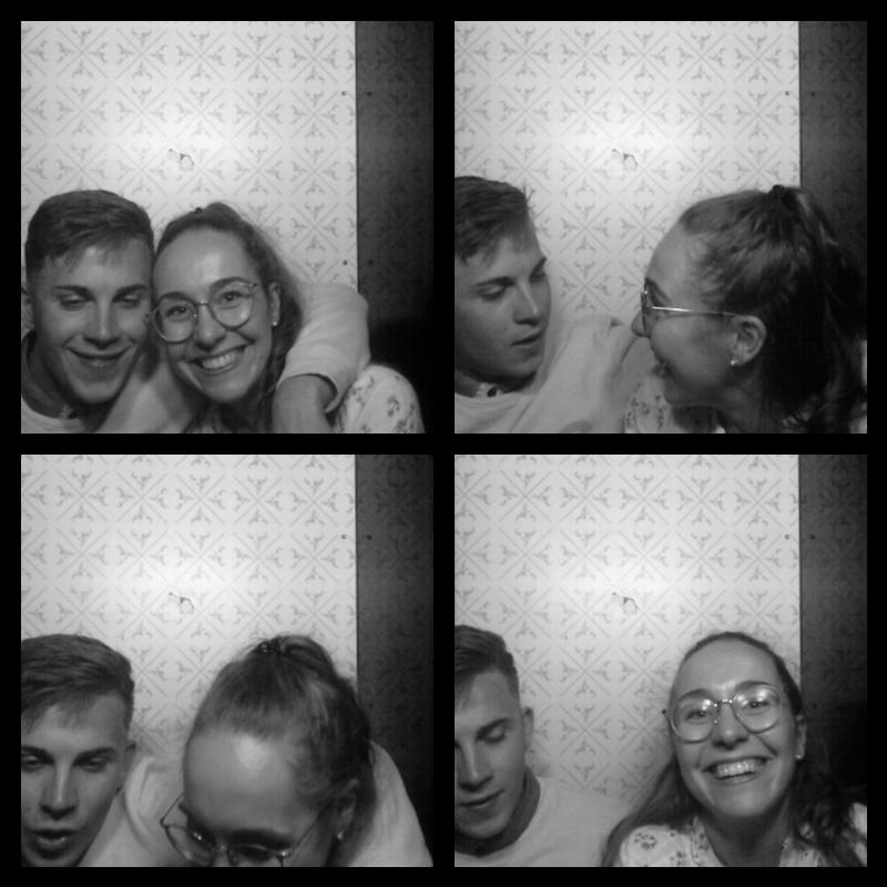 Photomat 09.04.2023 00:00:32