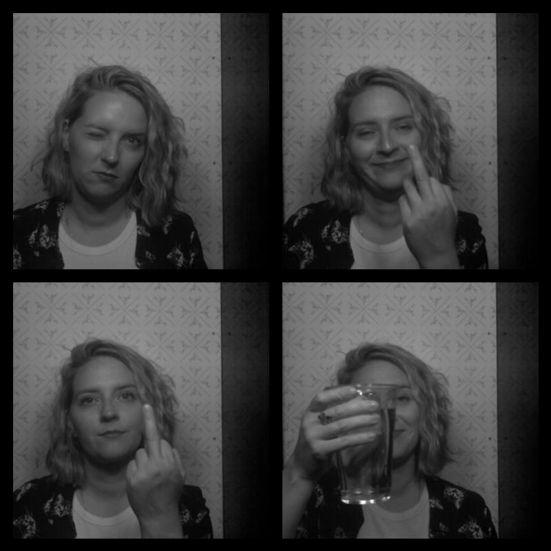Photomat 09.04.2023 00:03:57