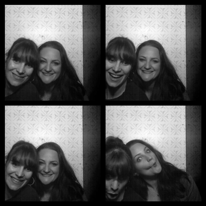 Photomat 09.04.2023 22:13:29