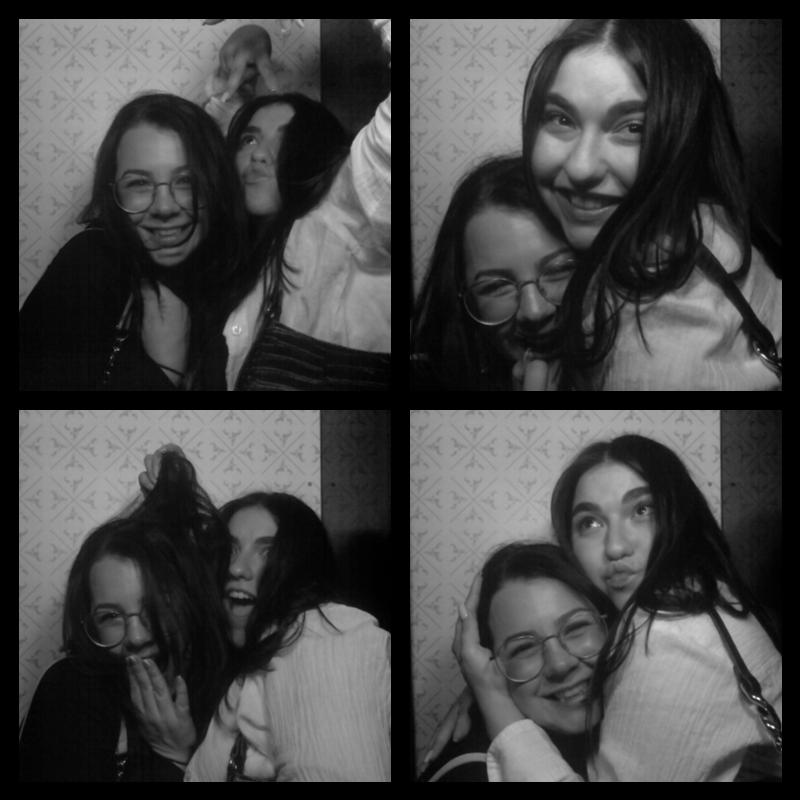 Photomat 09.04.2023 23:50:27