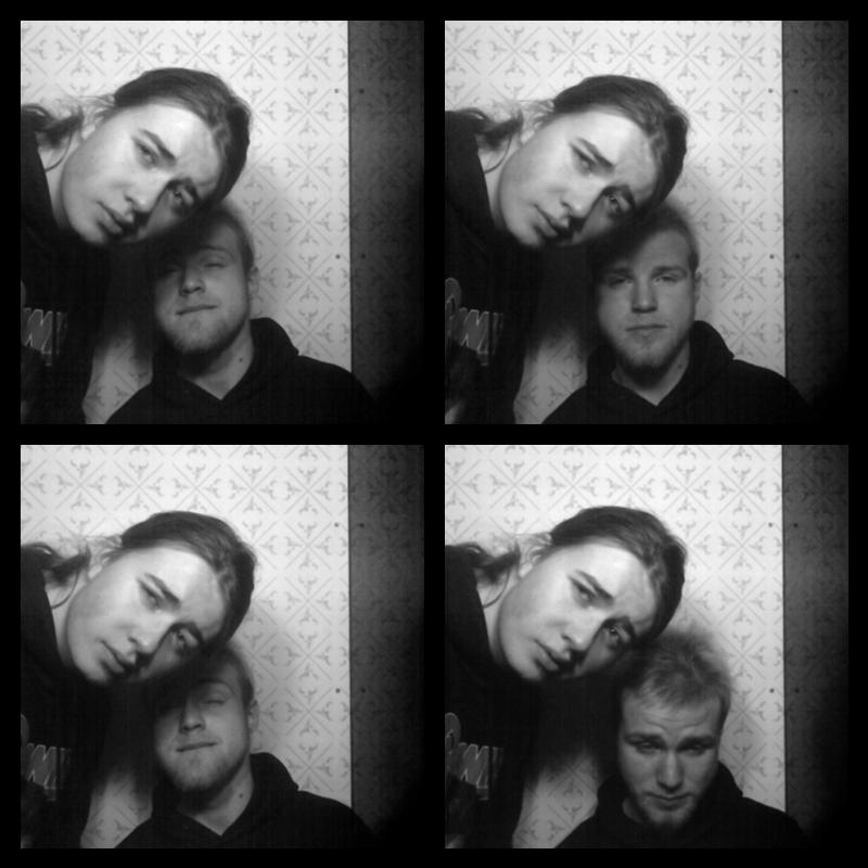Photomat 15.04.2023 22:09:22