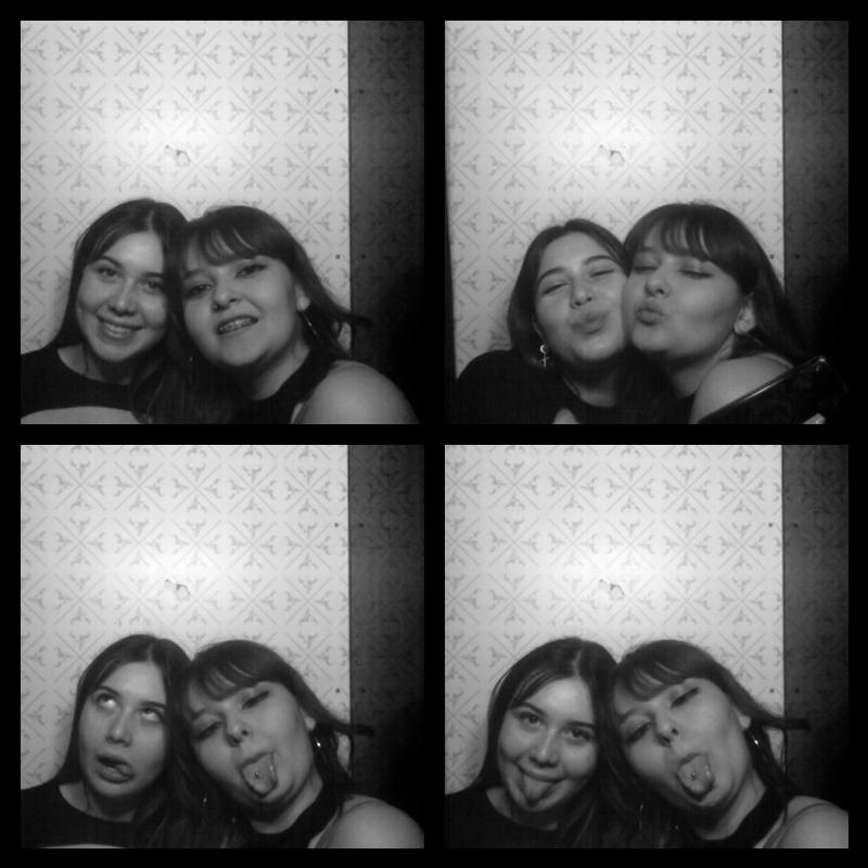 Photomat 15.04.2023 22:16:22