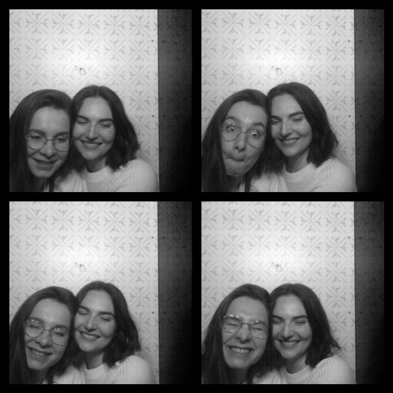 Photomat 15.04.2023 23:07:29