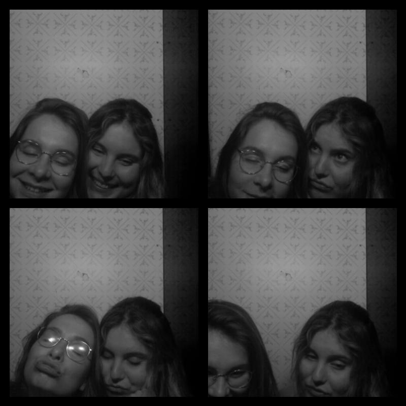 Photomat 15.04.2023 23:10:18