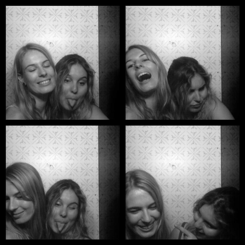 Photomat 15.04.2023 23:11:02