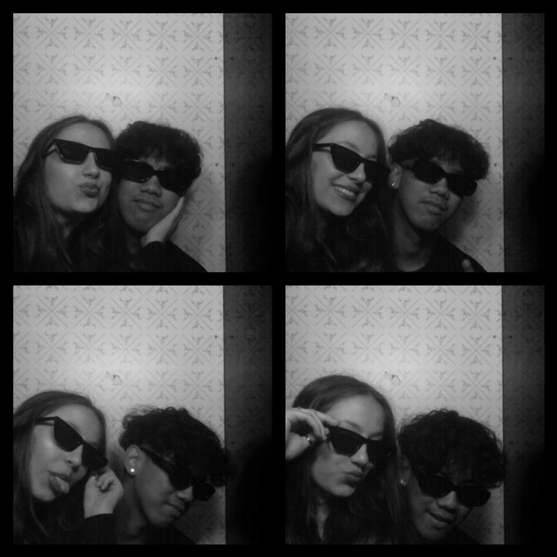 Photomat 15.04.2023 23:32:15