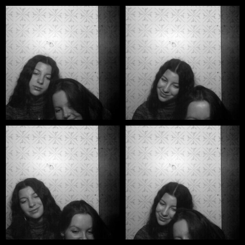 Photomat 22.04.2023 21:57:21