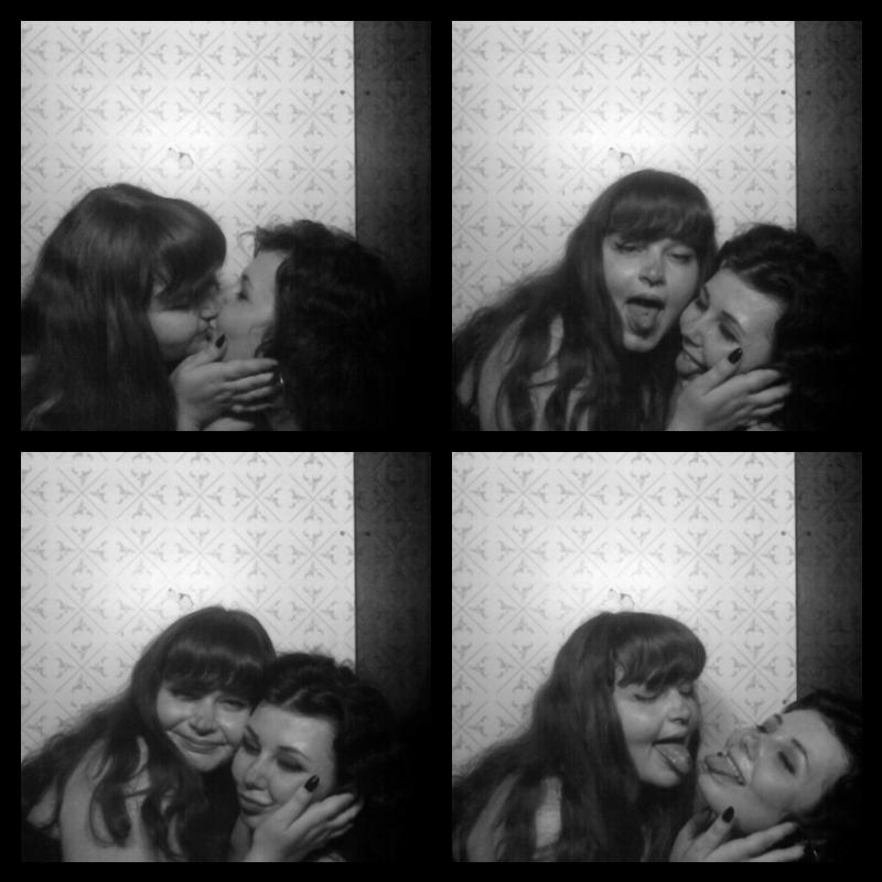 Photomat 22.04.2023 22:04:55