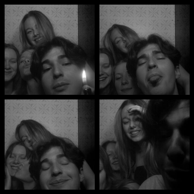 Photomat 22.04.2023 22:12:34
