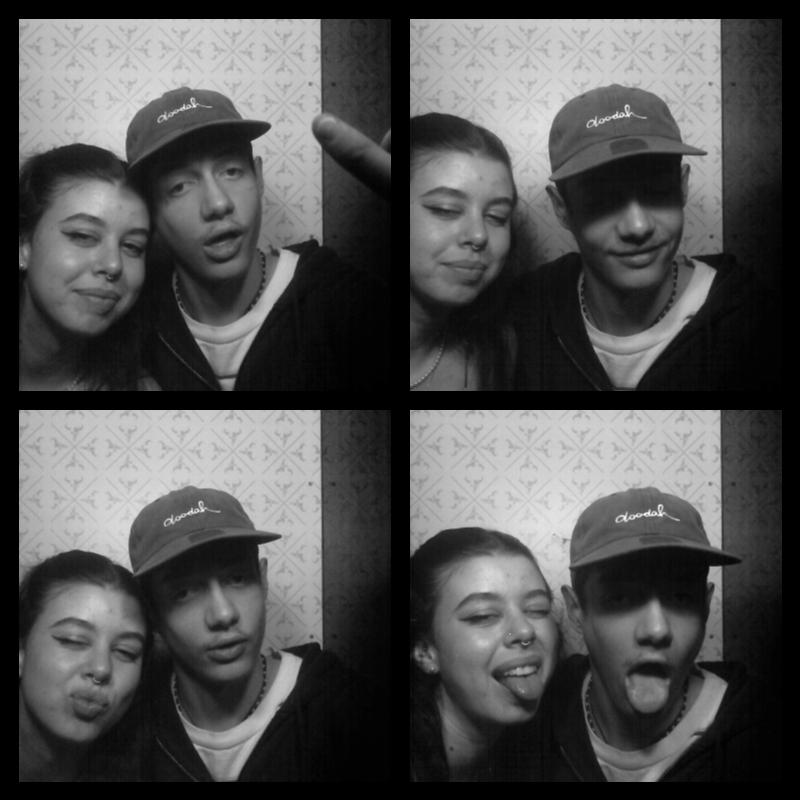 Photomat 22.04.2023 22:54:10