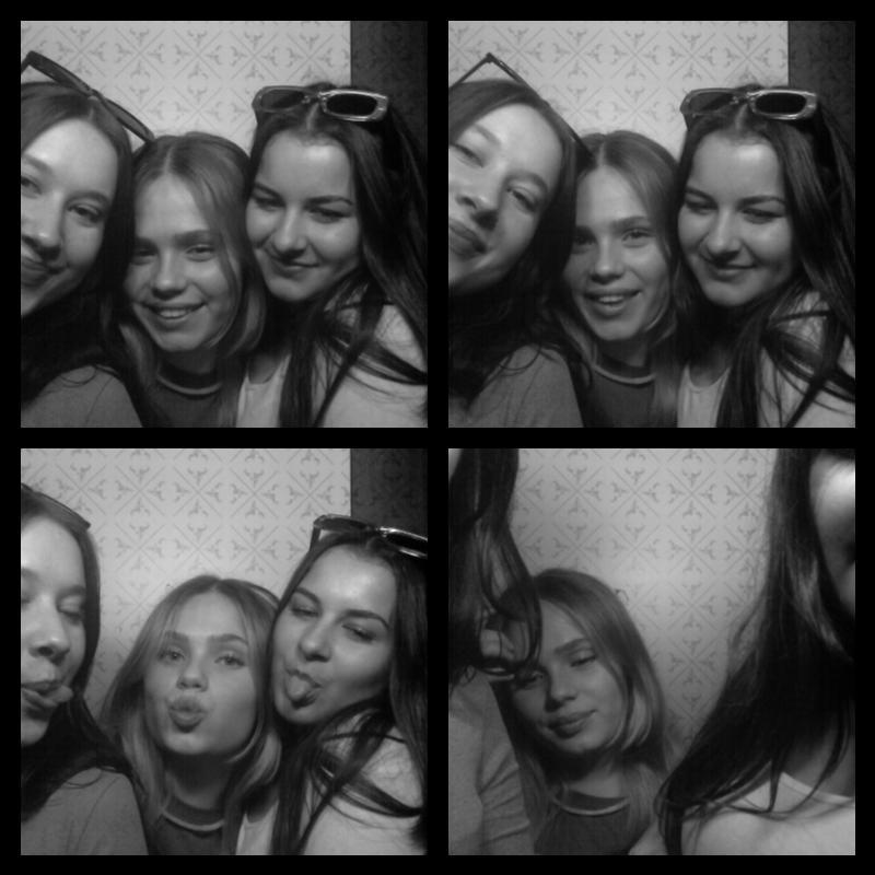 Photomat 22.04.2023 23:22:07