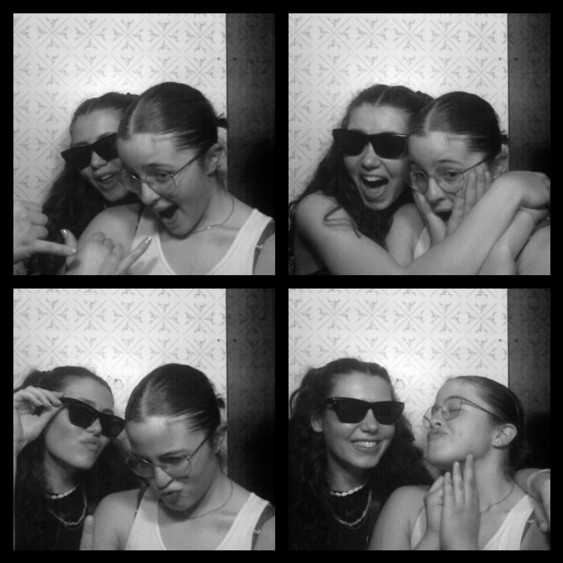Photomat 22.04.2023 23:30:45