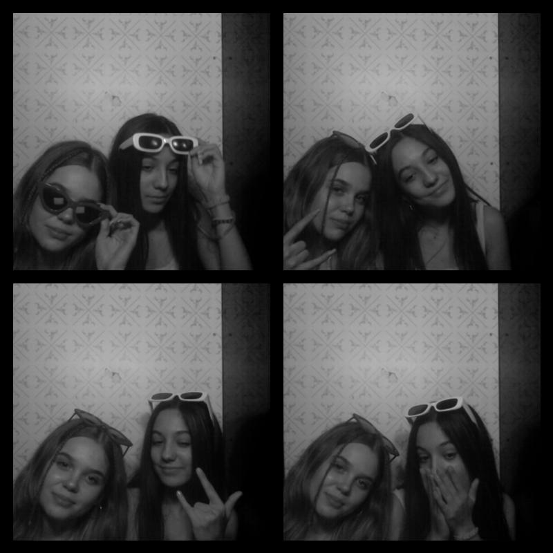 Photomat 23.04.2023 00:40:18