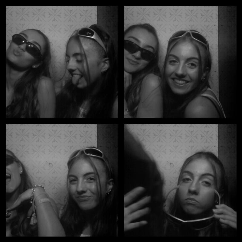 Photomat 23.04.2023 00:42:12