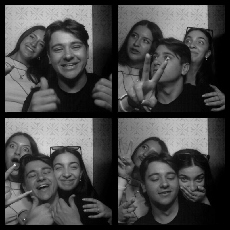 Photomat 23.04.2023 00:48:14