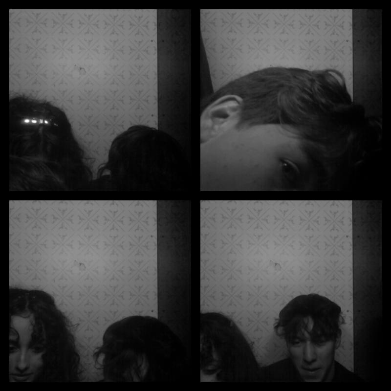 Photomat 23.04.2023 01:01:53