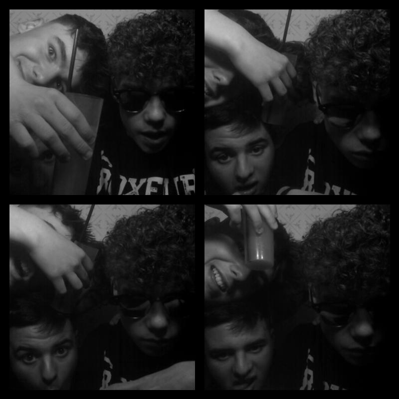 Photomat 23.04.2023 01:17:44