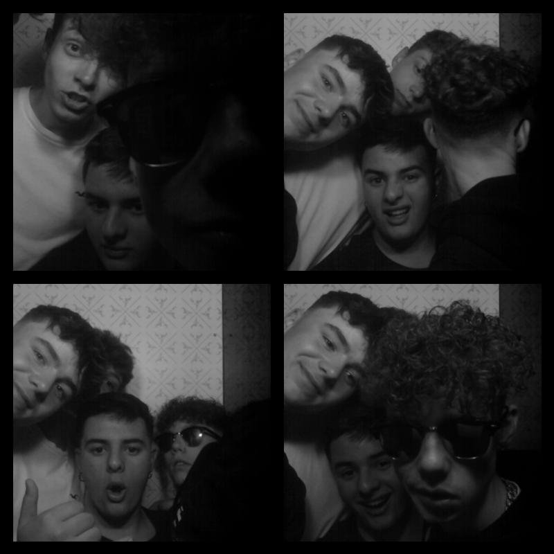 Photomat 23.04.2023 01:18:57