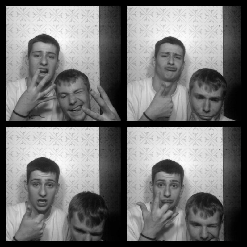 Photomat 23.04.2023 01:34:02