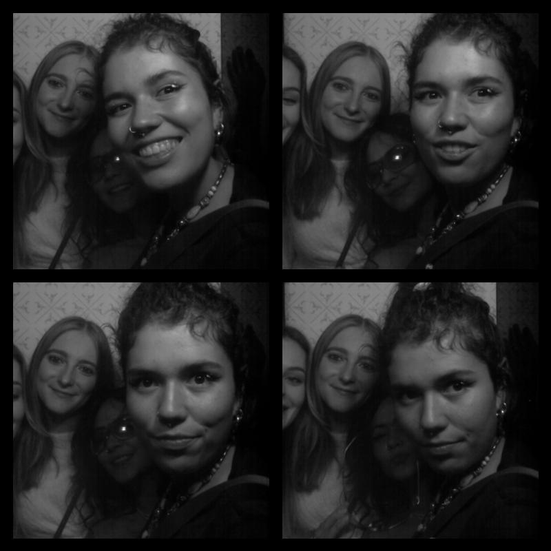 Photomat 17.05.2023 22:22:48