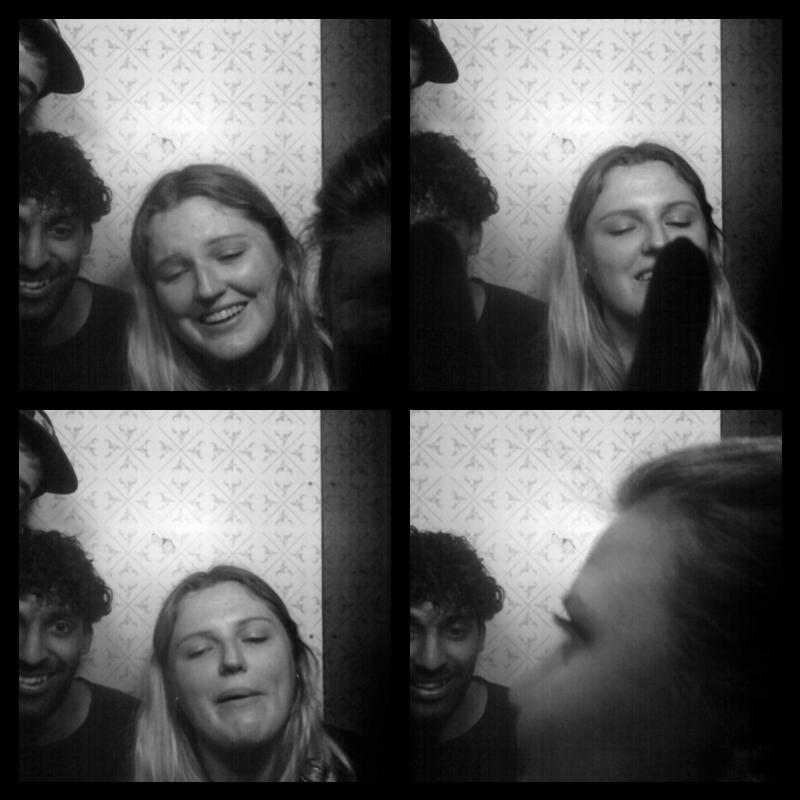 Photomat 17.05.2023 23:11:27