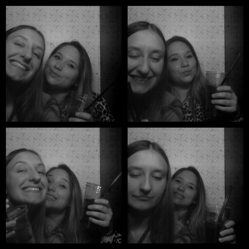Photomat 17.05.2023 23:16:30