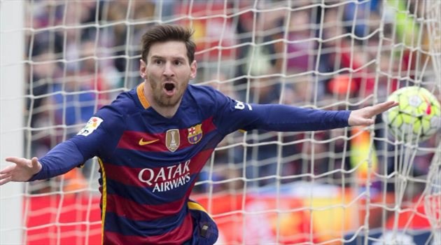 ميسي يحسم الجدل حول مستقبله مع برشلونة