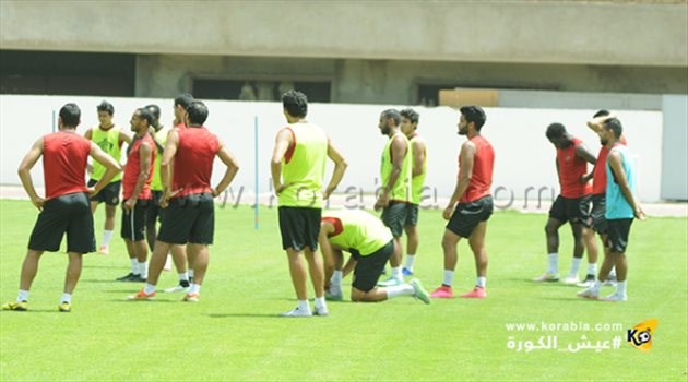 الأهلي يؤمن "المغضوب عليهم" من الانتقال للزمالك
