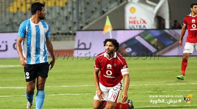 حسام غالي يكشف حقيقة غيابه عن عزاء طارق سليم لانشغاله بـ"المصيف"