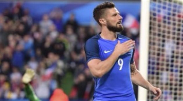 جيرو: كنا "نمرح" أمام المنتخب الأيسلندي