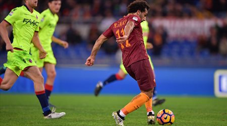 محمد صلاح يتعرض للاصابة في تدريبات روما استعدادا للديربي محمد صلاح يتعرض للاصابة في تدريبات روما استعدادا للديربي