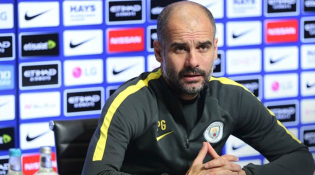 جوارديولا: أحترم رونالدو ولكن هذا اللاعب من عالم آخر