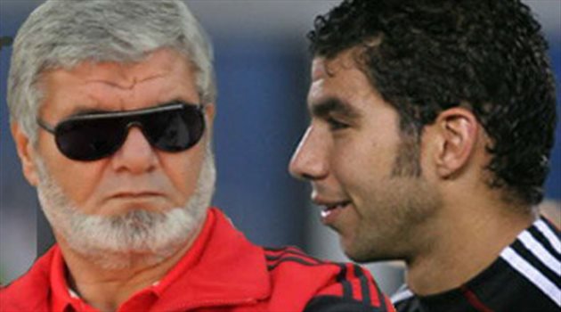 إكرامي يرد على مجاملته في الأهلي "من أجل والده".. ويؤكد: بطلت استغرب بعد الثورة !