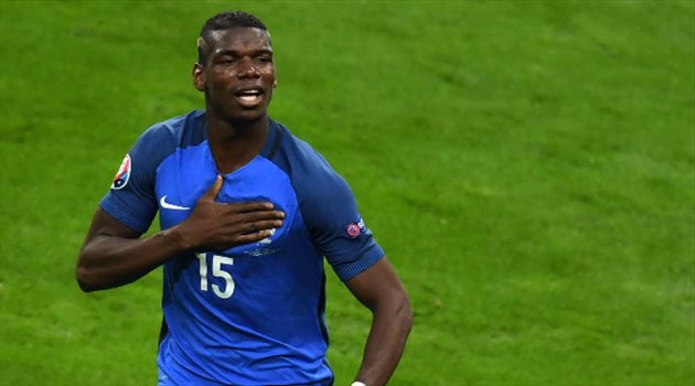 مانشستر يونايتد يتوصل لاتفاق على ضم أغلى لاعب في العالم